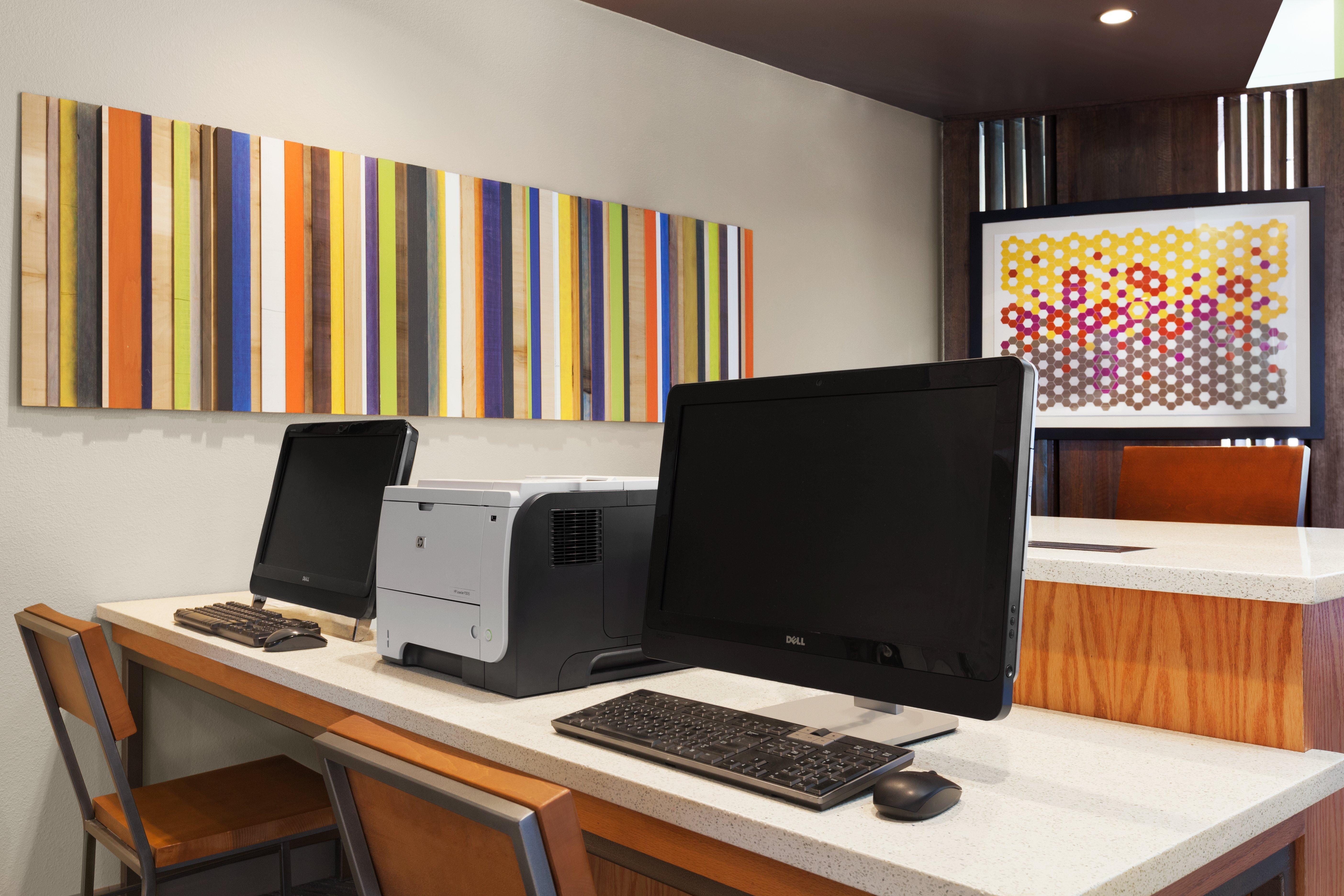 Holiday Inn Express & Suites Edinburg- Mcallen Area By Ihg Exterior photo