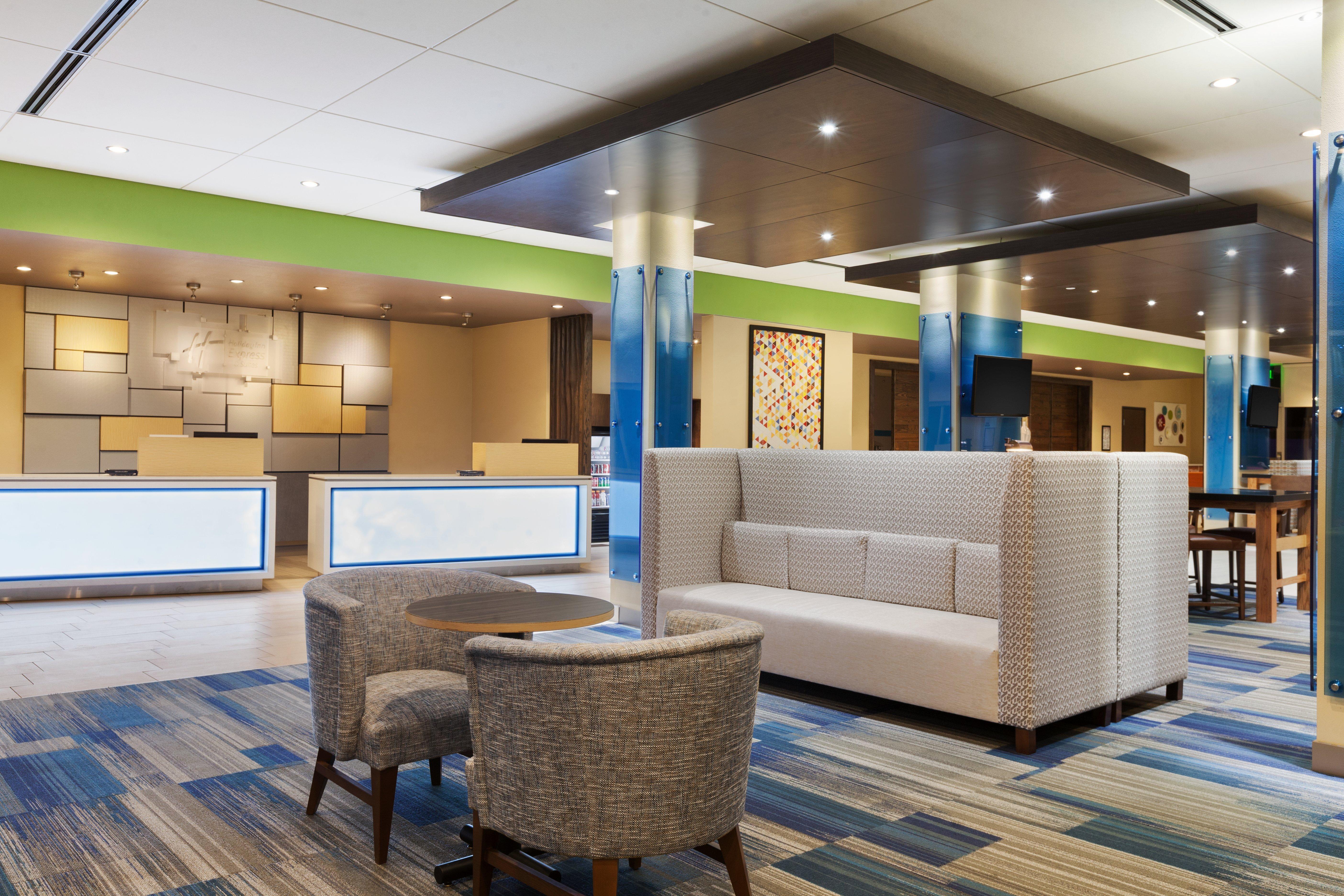 Holiday Inn Express & Suites Edinburg- Mcallen Area By Ihg Exterior photo